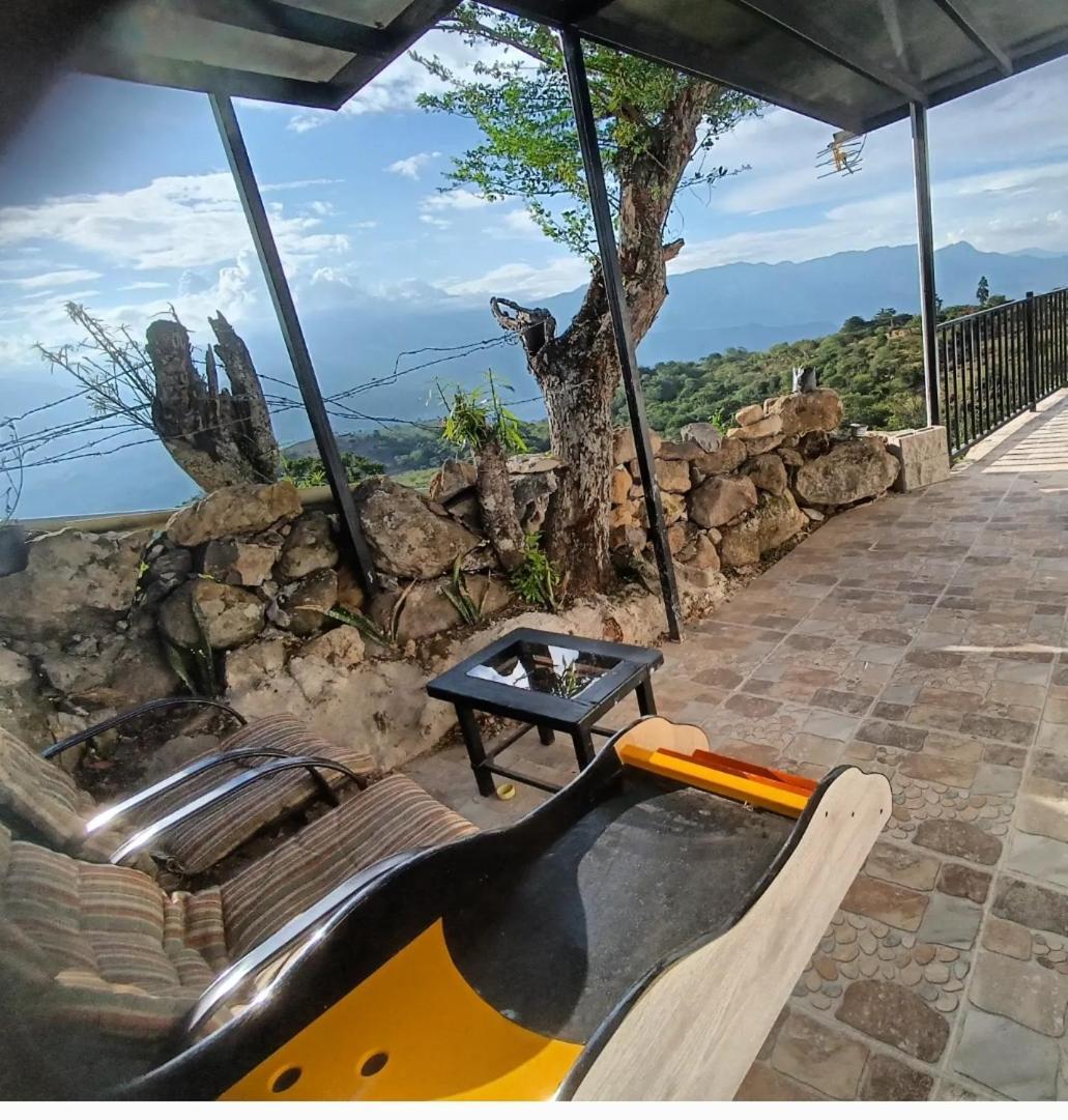 Cabana Susurros Del Cielo Barichara Exterior photo