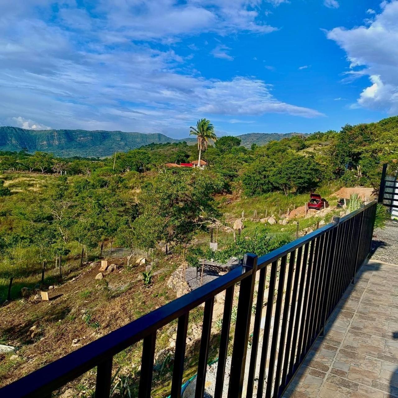 Cabana Susurros Del Cielo Barichara Exterior photo